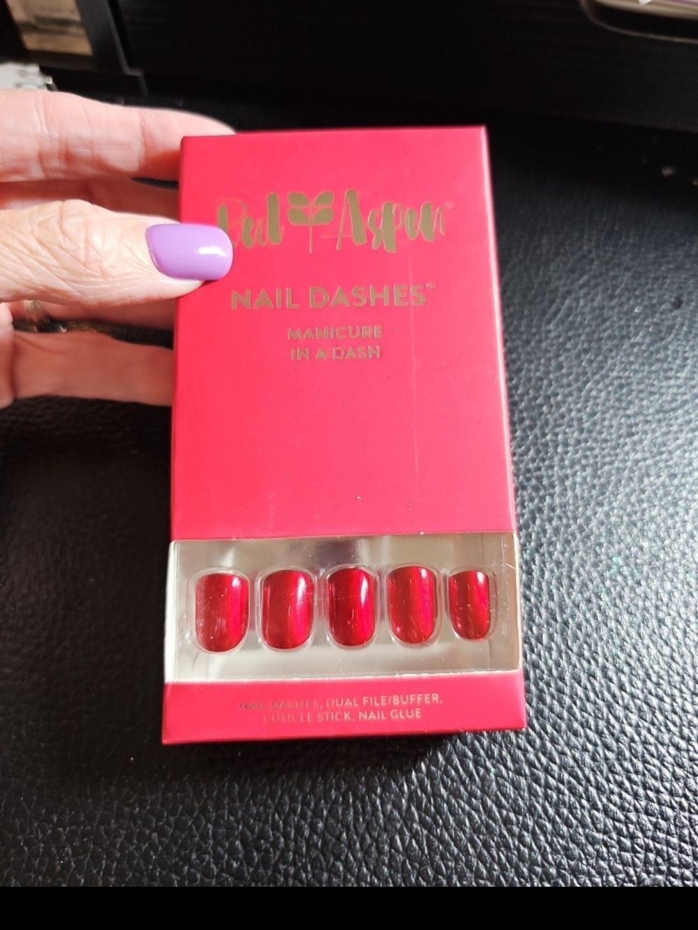Red Aspen Nail Dashes Red Press-On Nails Roses for Ruby